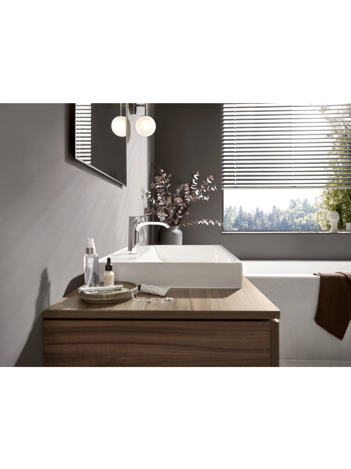 Maišytuvas praustuvui Hansgrohe Vivenis 110 11 Maišytuvas praustuvui Hansgrohe Vivenis 110 11