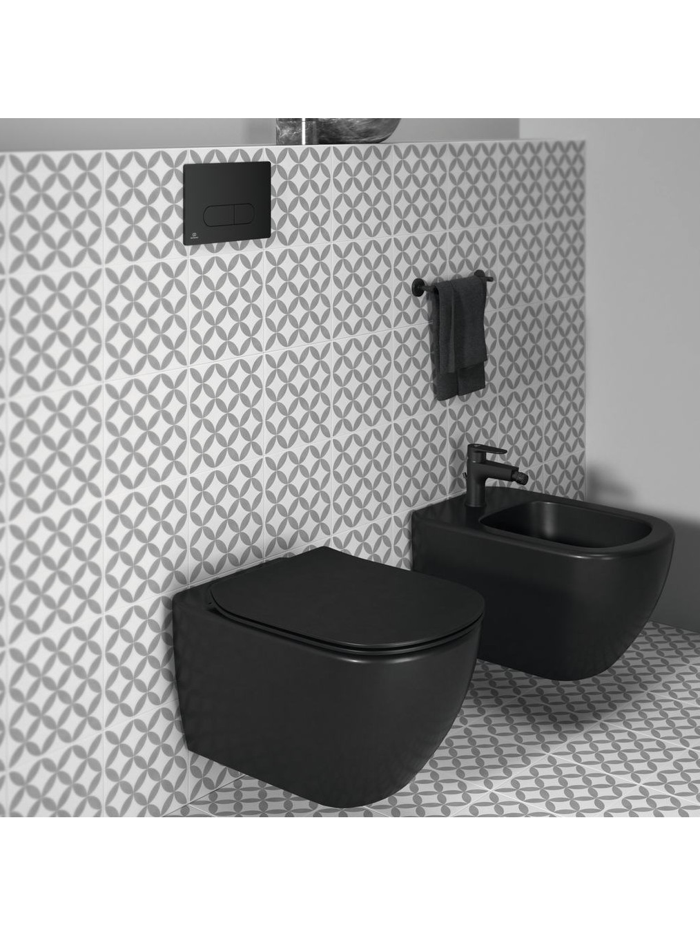 Pakabinamas klozetas Ideal Standard Tesi Aquablade su SoftClose 2