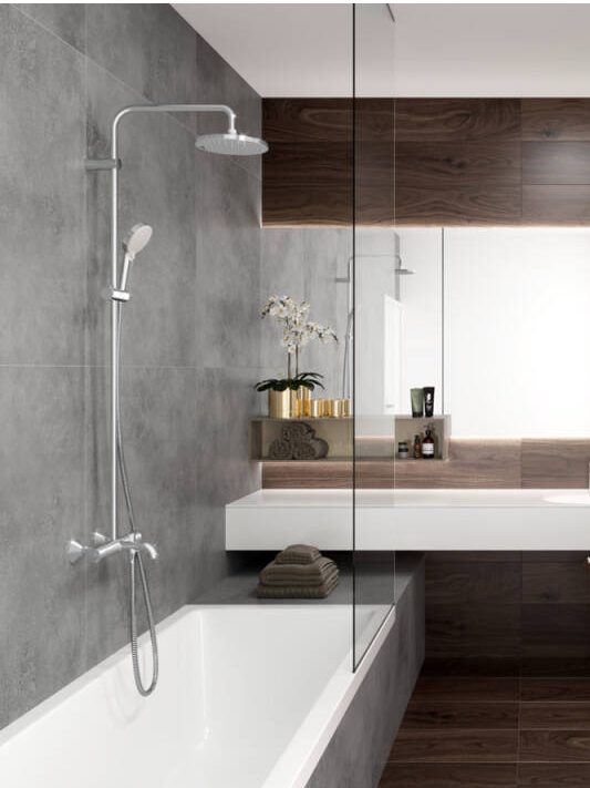 Vonios sistema Hansgrohe Vernis Blend Showerpipe 200 6 Vonios sistema Hansgrohe Vernis Blend Showerpipe 200 6